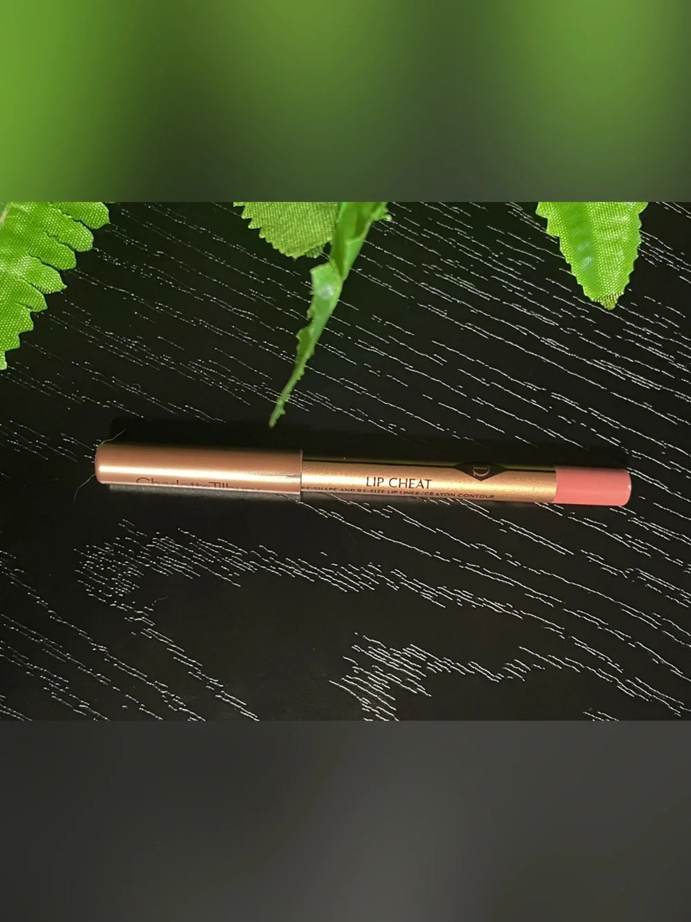 Charlotte Tilbury Lip Cheat Lip Liner Pencil — Pillow Talk